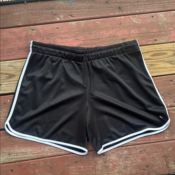 🌻FOR BUNDLES ONLY🌻 Danskin Black Athletic Shorts Lightweight Performance - Picture 1 of 10